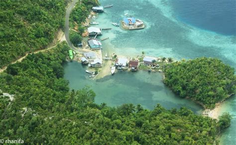 The Journey into Papua: Kota Serui; Di Lihat dari atas..