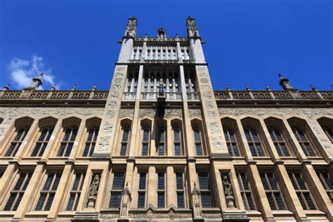 These Are London's Best Libraries - Country & Town House