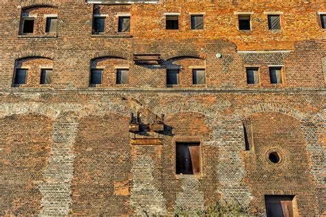 Free picture: castle, medieval, building, fortress, architecture, brick, facade, window, old