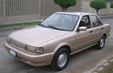 Nissan Sentra 1995 - reviews, prices, ratings with various photos