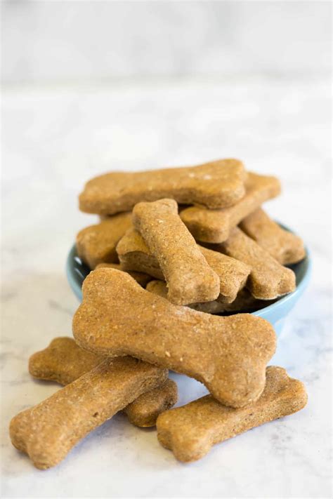 Homemade Dog Biscuits | Artzy Foodie