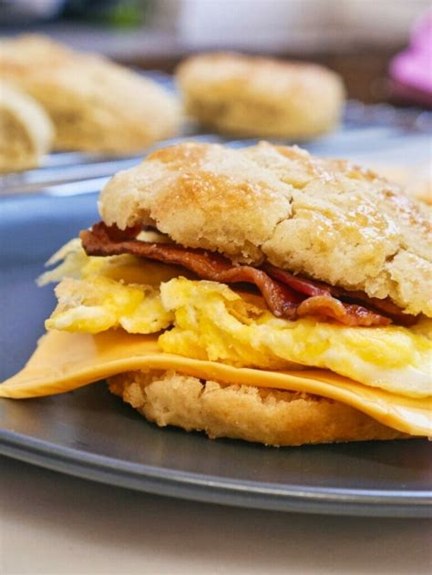 The 15 Best Ideas for Bacon Egg Cheese Biscuit – Easy Recipes To Make ...