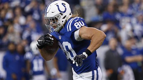 Colts players react to NFL free agency