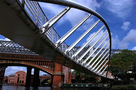 Castlefield Bridge | Castlefield canal basin, Manchester. | tootdood ...