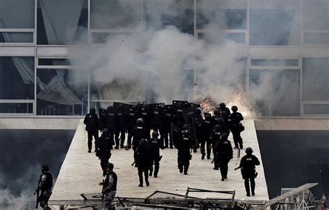 Brazil protests expose lack of U.S. risk premium | Reuters