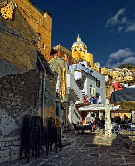 Amazing Places - Procida - Italy (by Vittorio Pandolfi)