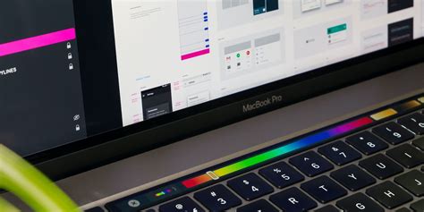 How to Take Screenshots of the MacBook Pro’s Touch Bar