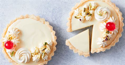 Baby white Christmas tarts recipe