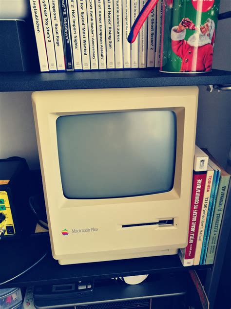 My Macintosh Plus waiting for a keyboard and mouse... : r ...