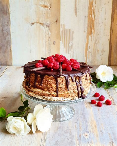 Chocolate Hazelnut Mozart Cake – The Tocka Blog