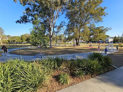 Adventure Playground Brisbane - Bradbury Park