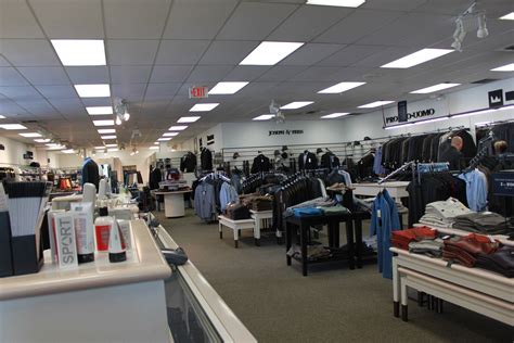 Men’s Wearhouse: A Shopping Experience Unlike Any Other