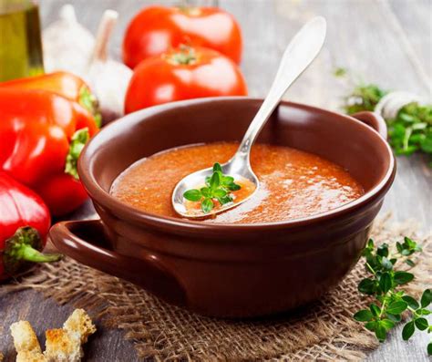 Gazpacho Andaluz - Simply Vegan