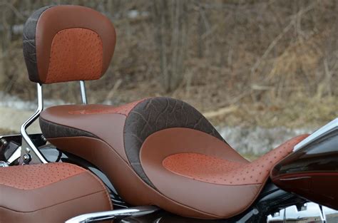 Pin by Alligator Bob's Custom Motorcy on Custom motorcycle seats by ...