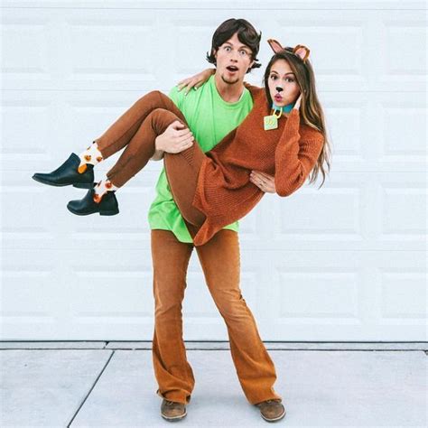 DIY Scooby Doo Shaggy Costume | maskerix.com | Easy couple halloween costumes, Cute couple ...