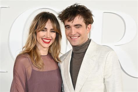 Robert Pattinson and Suki Waterhouse have gone carpet official