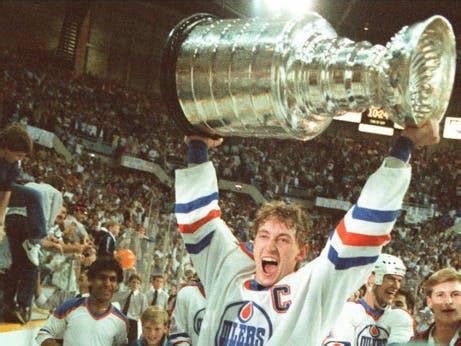 NHL History: Edmonton Oilers win 1985 Stanley Cup