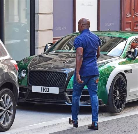 Chris Eubank puts parking ticket on his own Bentley as he pops into ...