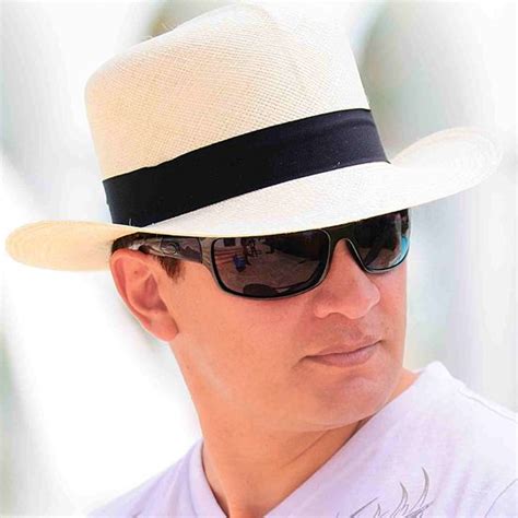 Panama Hat Outfit, Mens Panama Hat, Best Hats For Men, Summer Hat Style ...