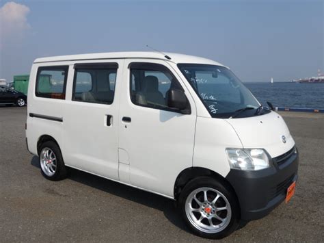 Used TOYOTA TOWNACE VAN DX 5MT,2011/6 | 36640 | DELIGHTS