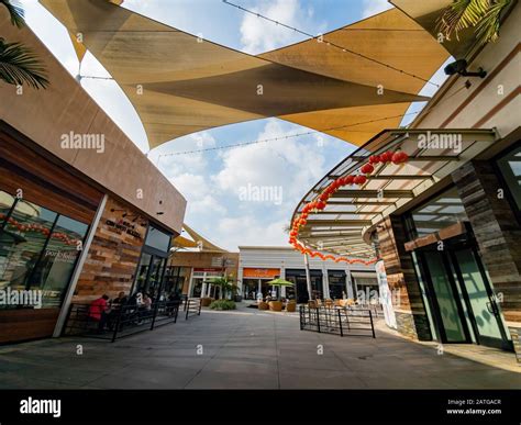 Arcadia, JAN 16: Exterior view of some shops in the Santa Anita Mall on ...