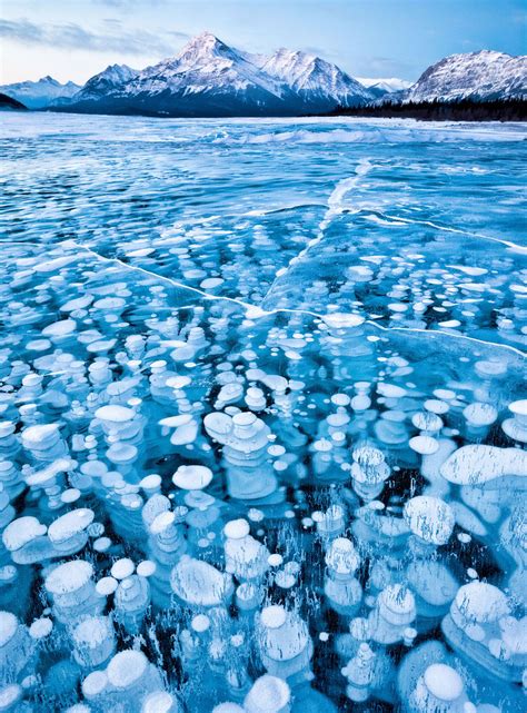 15+ Breathtaking Frozen Lakes, Oceans And Ponds, That Look Like Art ...