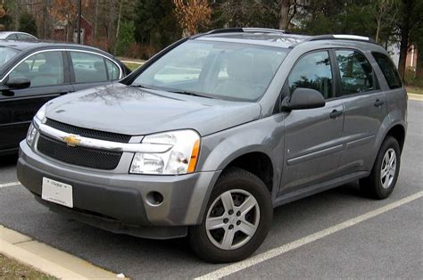 2005 Chevrolet Equinox LS - 4dr SUV 3.4L V6 AWD auto