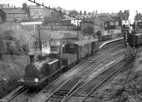 IOW class E1 0-6-0T no.4 'Wroxall'. Cowes. August 1955 | Southern trains, Isle of wight, Old ...