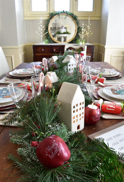 Christmas tabletop ideas for festive holiday fun styled by Giggle Living.