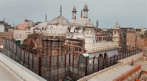 Varanasi | Gyanvapi mosque: District court to give verdict on Tuesday which petition to be heard ...