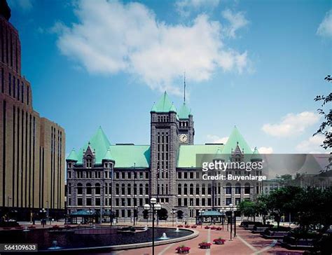 604 Hennepin County Courthouse Stock Photos, High-Res Pictures, and ...