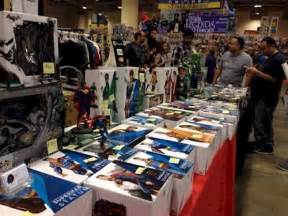 12 Handy Tips For Attending Your First Comic Book Convention