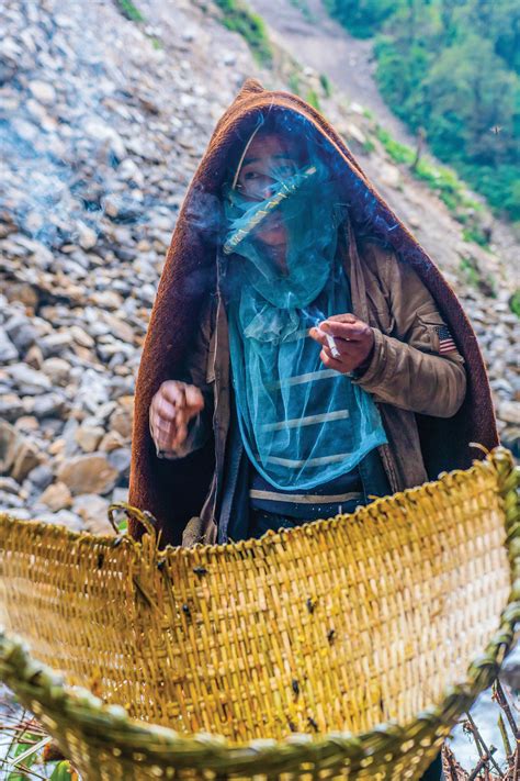 The Honey Hunters of Nepal - Inside Himalayas