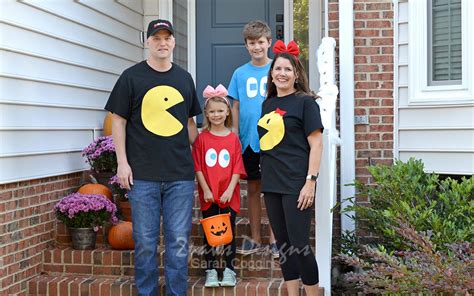 DIY Pac-Man Halloween Costumes - 2paws Designs