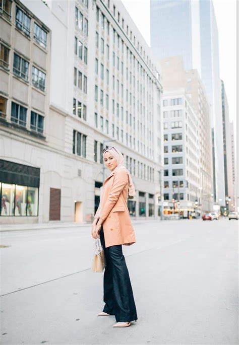 20 Modest Ways to Wear Hijab At Work Elegantly