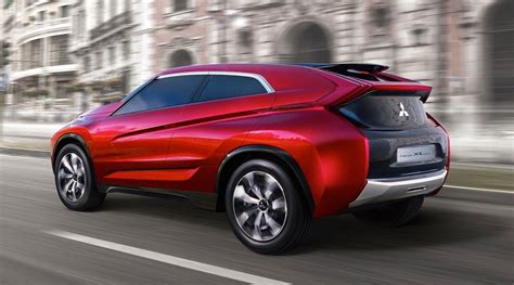 Novo SUV da Mitsubishi chama-se Eclipse Cross – Observador