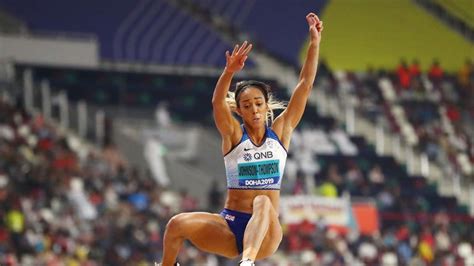 Katarina Johnson-Thompson wins gold in heptathlon at World Championships in Doha | Sky News