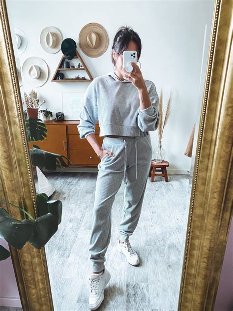 Comfy Work From Home Outfits I'm Loving - Frank Vinyl Fashion Blogger