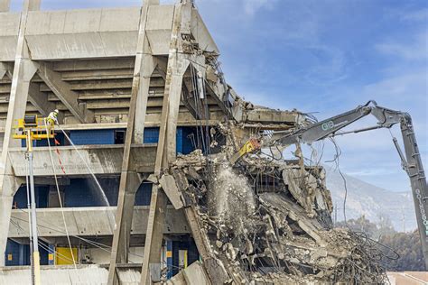 ⚾ San Diego Jack Murphy / Qualcomm Stadium Demolition 🏈 - a photo on Flickriver