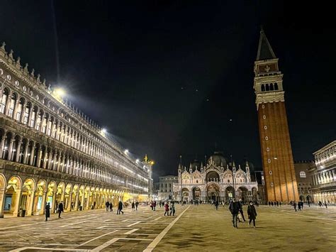 14+ Venice Nightlife Activities: Where To Go At Night In Venice, Italy — The Purposely Lost