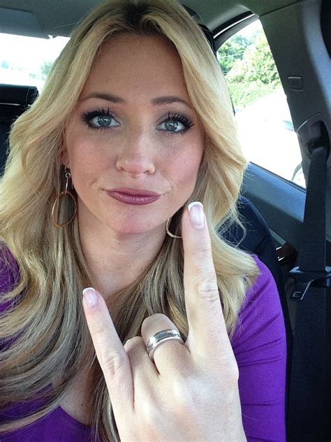 Houston Texans to Channel 11’s Chita Johnson: 'We don't have a hand sign' - Houston Chronicle