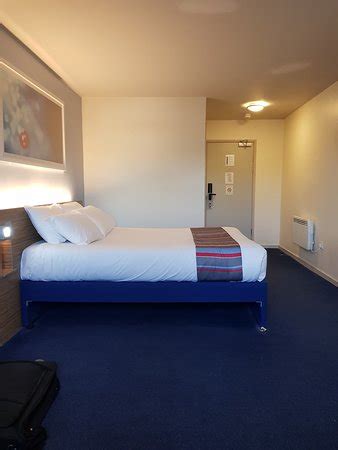 TRAVELODGE MACCLESFIELD CENTRAL - Updated 2018 Prices & Hotel Reviews (England, UK) - TripAdvisor