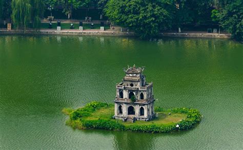 Top 7 Best Areas To Stay In Hanoi, Vietnam for Any Travellers & Budget