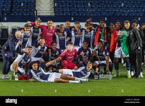 West Bromwich Albion players poses for a team photo Stock Photo - Alamy