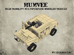 blxbrx (=black's bricks) blog: LEGO Humvee with building instructions free, from Legohaulic