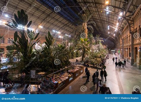 Atocha Train Station Interior, Madrid Editorial Photo - Image of ...