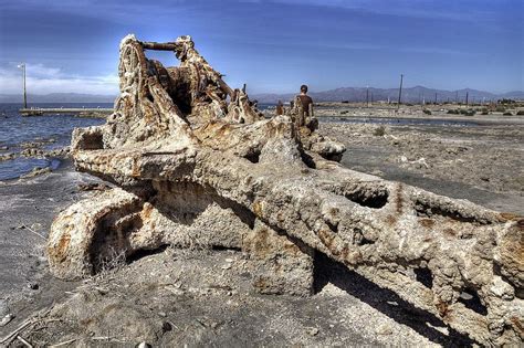 Apocalypse Now: The Ruins of Bombay Beach | Salton sea california ...