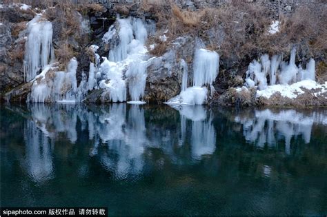 Winter Tour at Xiangshui Lake for Ice Waterfall and Great Wall