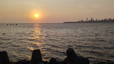 Sunset at Nariman Point ...#sunset #narimanpoint #mumbai - YouTube