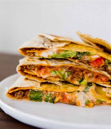 Homemade Crunchwrap Supreme - How to Make a Crunchwrap Supreme